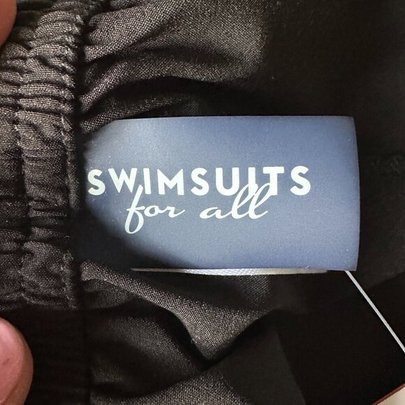 NWT Swimsuits For All Stretch Board Coverup Shorts in Black - Size 22 - Picture 7 of 10